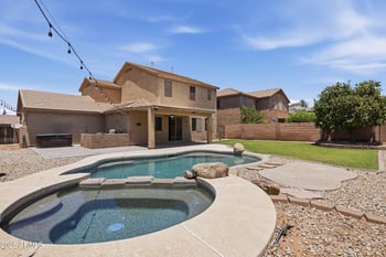 7407 Honeysuckle Dr, Peoria, AZ 85383