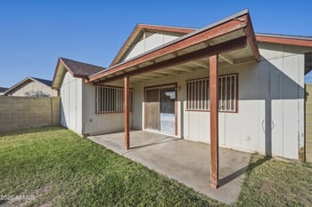 7408 68th Dr, Glendale, AZ 85303