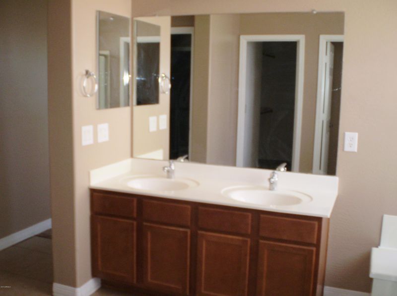7408 S 45th Ave, Laveen, AZ 85339