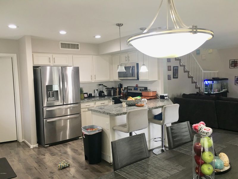 7409 S 39th Dr, Phoenix, AZ 85041