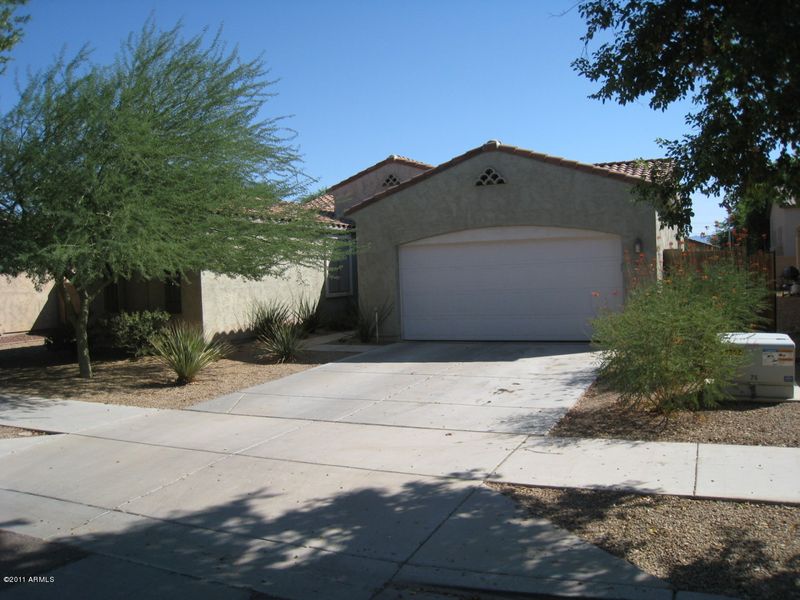 7409 W Globe Ave, Phoenix, AZ 85043
