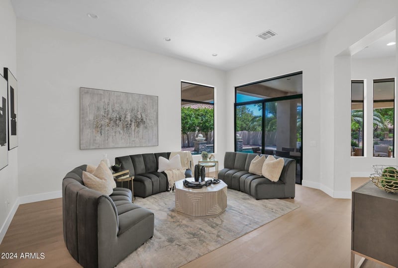 741 E Buena Vista Dr, Chandler, AZ 85249
