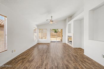 741 Cantebria Dr, Gilbert, AZ 85296
