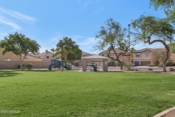 741 Cantebria Dr, Gilbert, AZ 85296