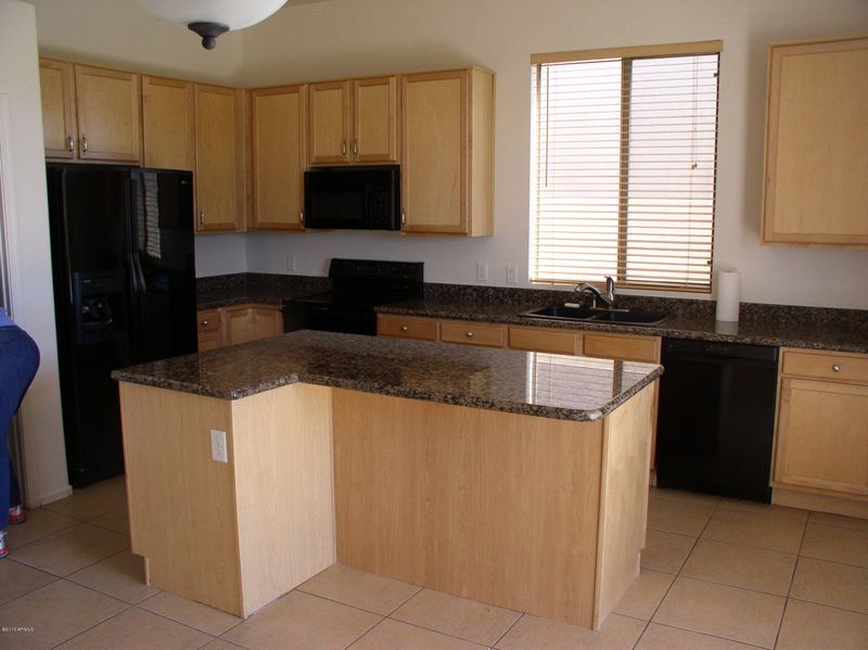 741 E Irma Ln, Phoenix, AZ 85024
