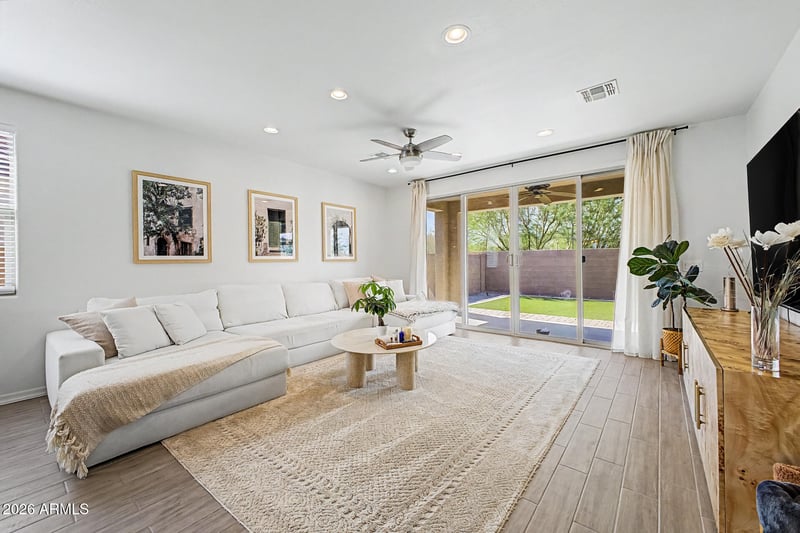 741 E Liberty Ln, Gilbert, AZ 85296