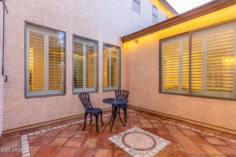 7411 25th Dr, Phoenix, AZ 85041