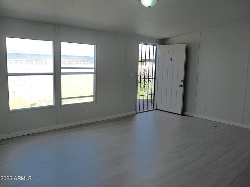 7411 43rd Pl, Phoenix, AZ 85042