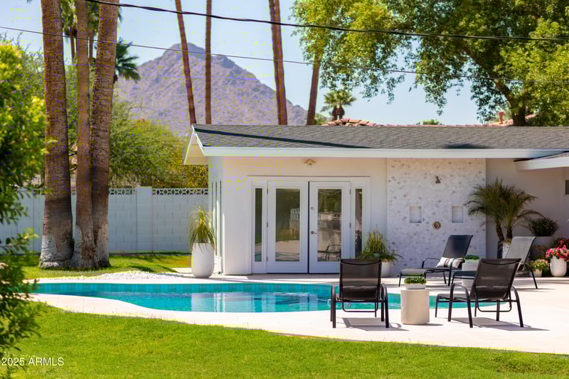7411 Vista Dr, Scottsdale, AZ 85250