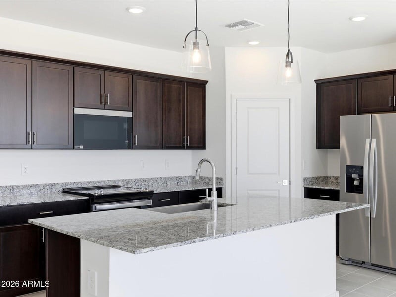 7412 Tintype Rd, San Tan Valley, AZ 85143