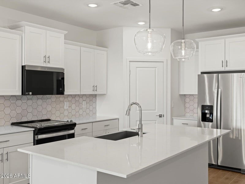 7413 E Tintype Rd, San Tan Valley, AZ 85143