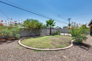 7413 Roosevelt St, Scottsdale, AZ 85257