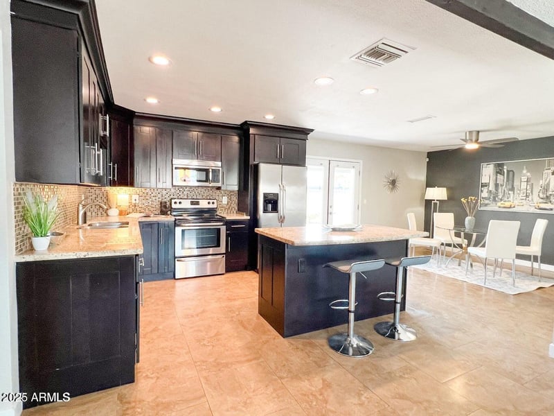 7413 Roosevelt St, Scottsdale, AZ 85257