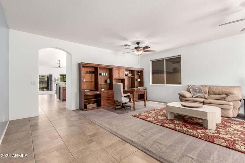 7413 Southgate Ave, Phoenix, AZ 85043