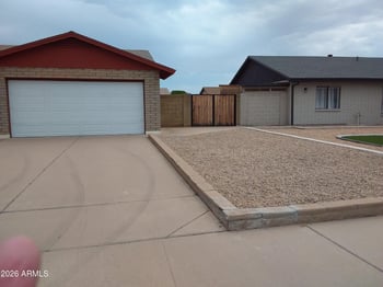 7413 Corrine Dr, Peoria, AZ 85381