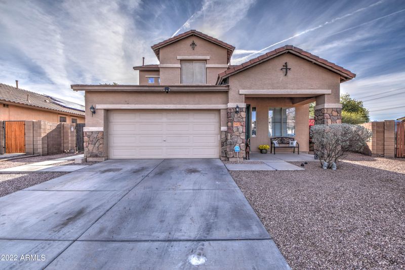7413 W Gary Way, Laveen, AZ 85339