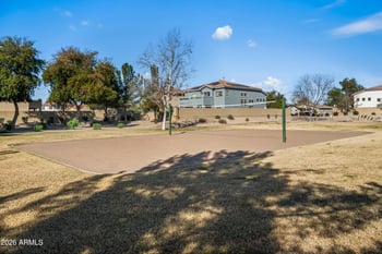 7414 88th Ln, Glendale, AZ 85305