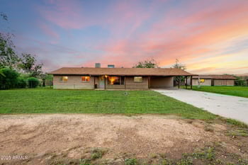 7414 Hearn Rd, Peoria, AZ 85381