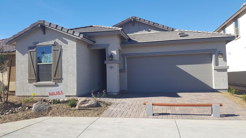 7414 S 28th Pl, Phoenix, AZ 85042