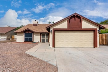 7414 Tuckey Ln, Glendale, AZ 85303