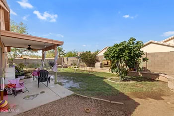 7415 68th Dr, Glendale, AZ 85303