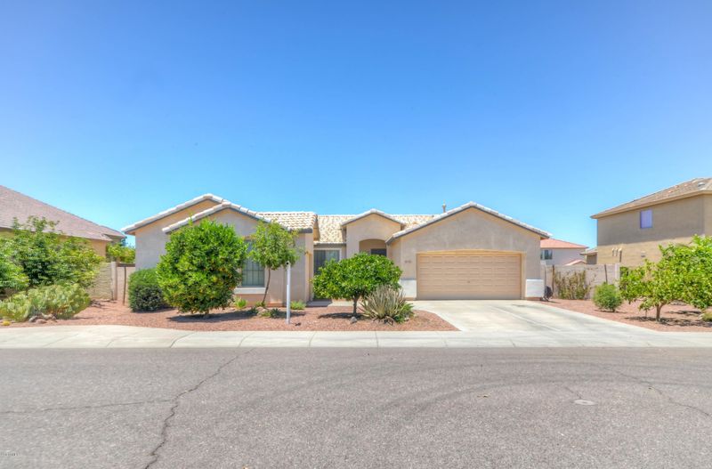 7416 S 25th Dr, Phoenix, AZ 85041