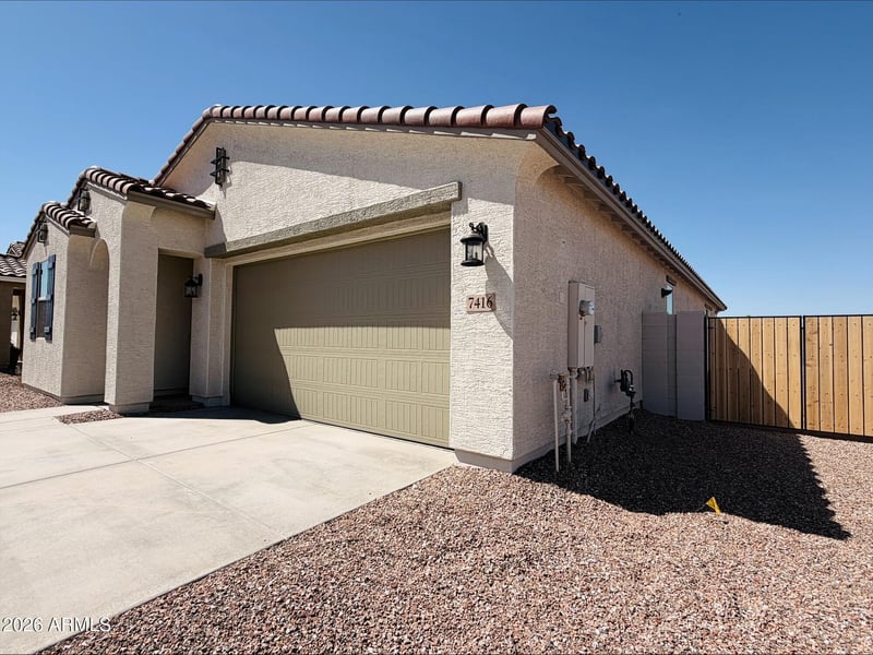 7416 W Rose Ln, Glendale, AZ 85303