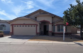 7417 Park St, Laveen, AZ 85339