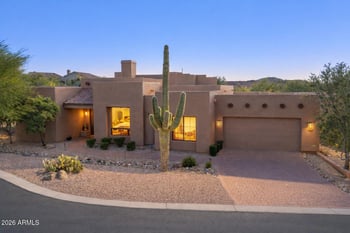 7417 Sugarloaf St, Mesa, AZ 85207