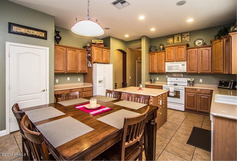 7417 W Tether Trl, Peoria, AZ 85383