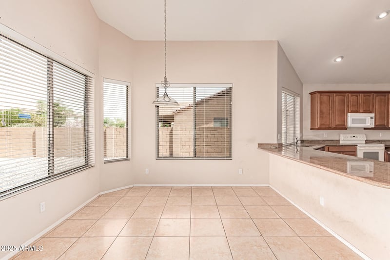 7418 25th Ln, Phoenix, AZ 85041
