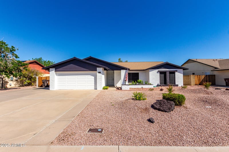 7418 Corrine Dr, Peoria, AZ 85381