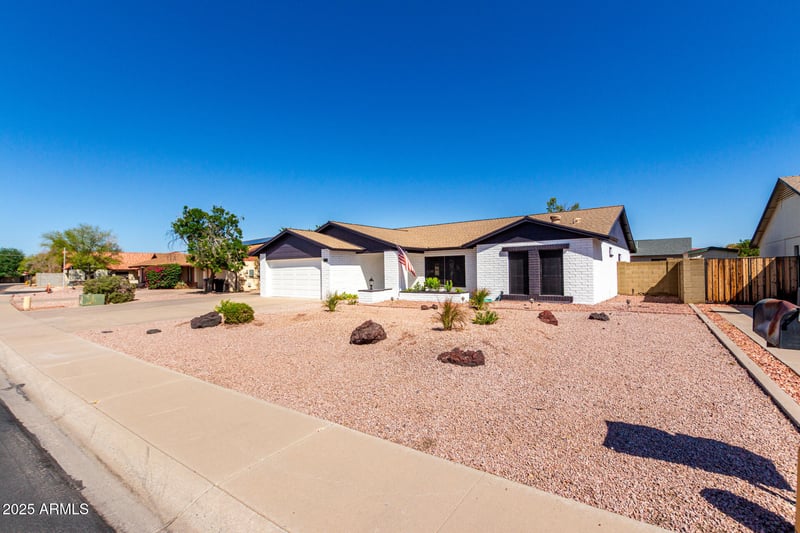 7418 Corrine Dr, Peoria, AZ 85381