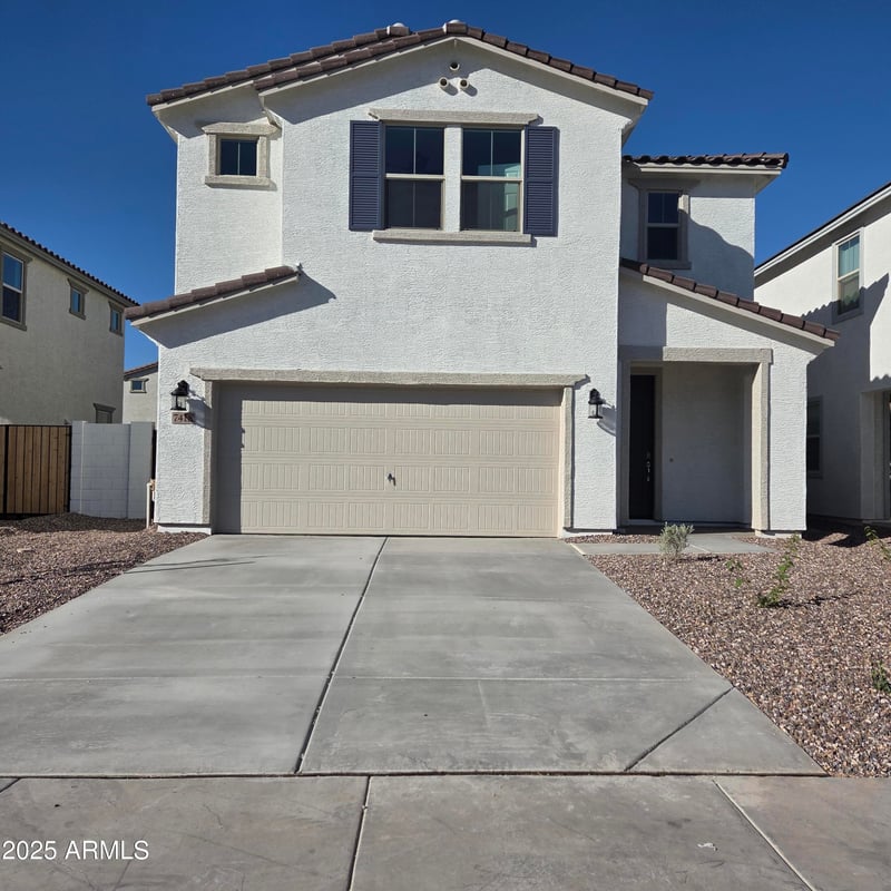 7418 Peck Dr, Glendale, AZ 85303