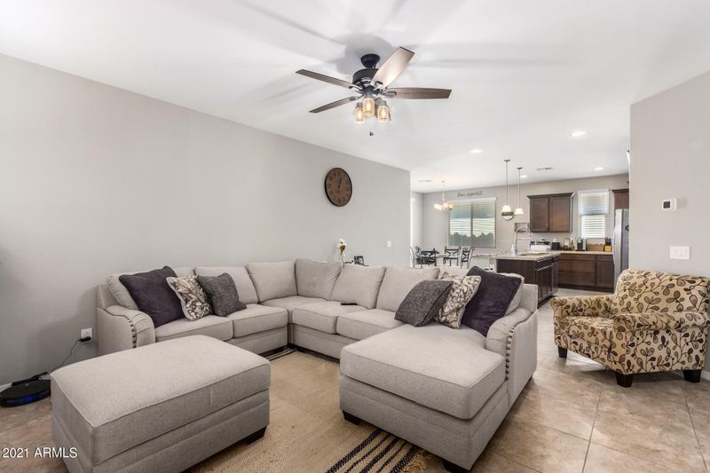 7418 S 28th Pl, Phoenix, AZ 85042