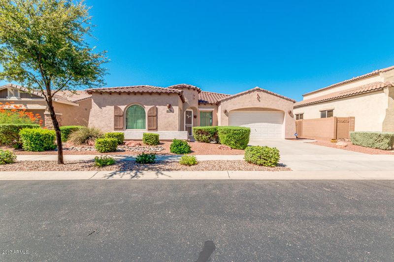 742 E Torrey Pines Pl, Chandler, AZ 85249