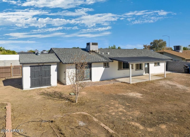 742 Los Alamos St, Mesa, AZ 85204