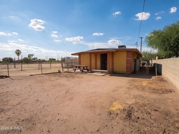 742 Broadway Rd, Phoenix, AZ 85041