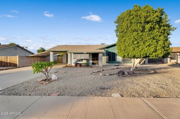 7420 Mission Ln, Peoria, AZ 85345