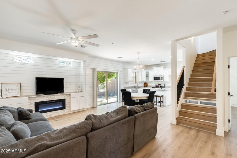 7421 Fargo Dr, Peoria, AZ 85382