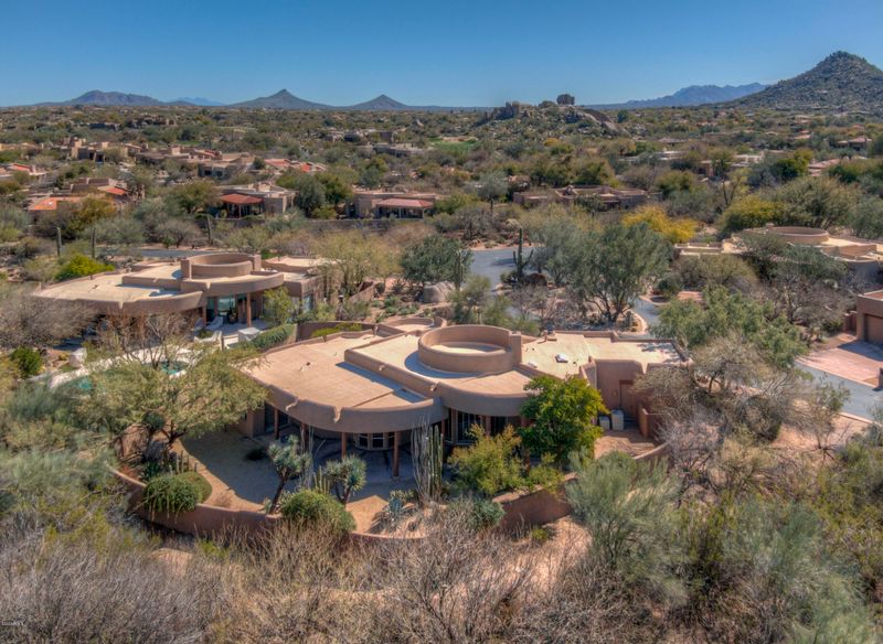 7422 E Whitethorn Cir, Scottsdale, AZ 85266
