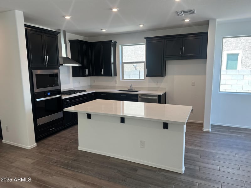 7424 Cavalier Dr, Glendale, AZ 85303