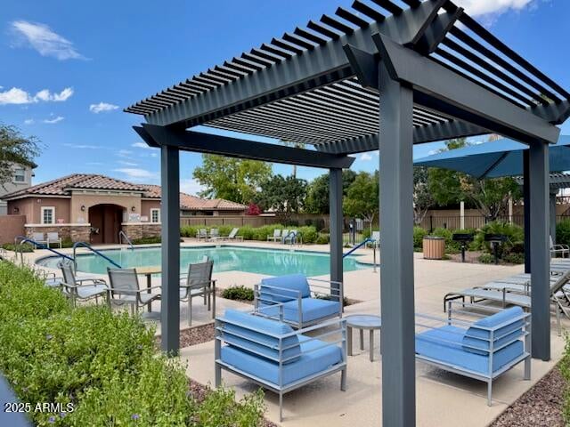 7424 Flower Ave, Mesa, AZ 85208
