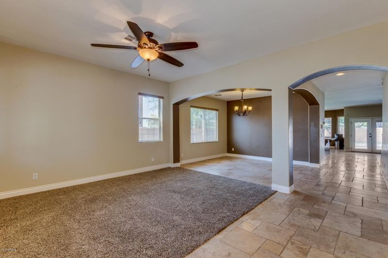 7424 W Southgate Ave, Phoenix, AZ 85043