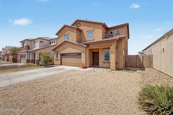 7424 W Wolf St, Phoenix, AZ 85033