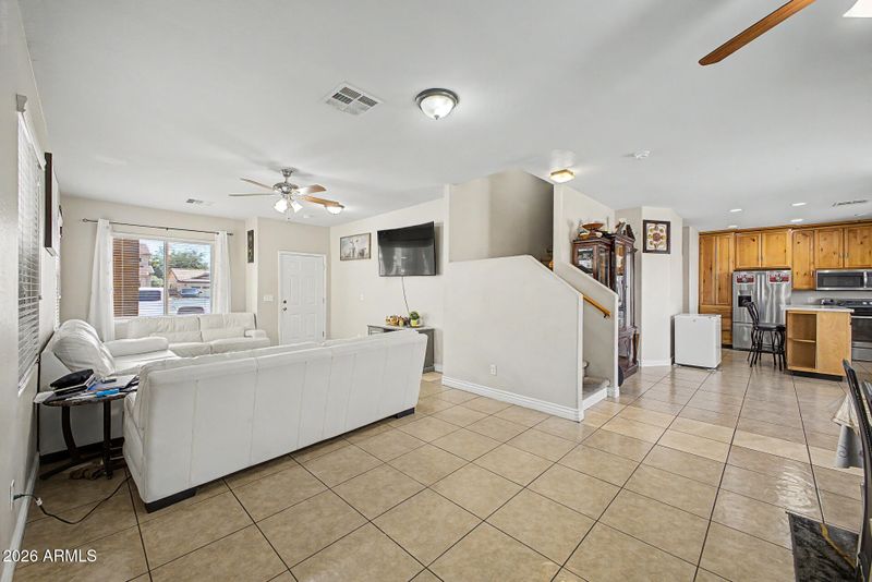 7424 W Wolf St, Phoenix, AZ 85033