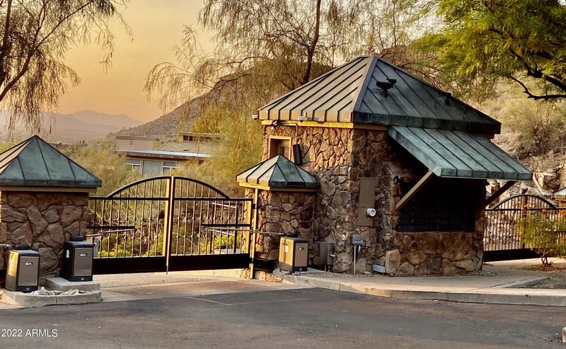 7425 58th Pl #23, Paradise Valley, AZ 85253