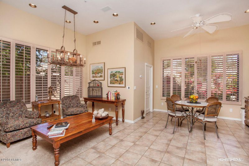 7425 E Gainey Ranch Rd #49, Scottsdale, AZ 85258
