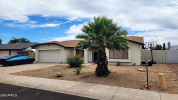 7425 Jenan Dr, Peoria, AZ 85345