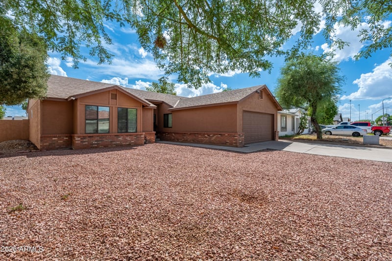 7425 W Ocotillo Rd, Glendale, AZ 85303